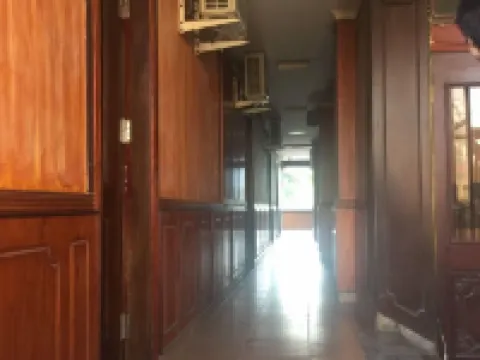 Nha Nghi Tham Quyen Hotels in Cam Pha