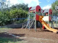 Sundeck Gardens