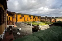 Hosteria Rumipamba de Las Rosas Отели в г. 