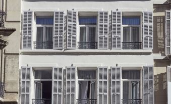 Appart hôtel Maison Montgrand-Vieux Port