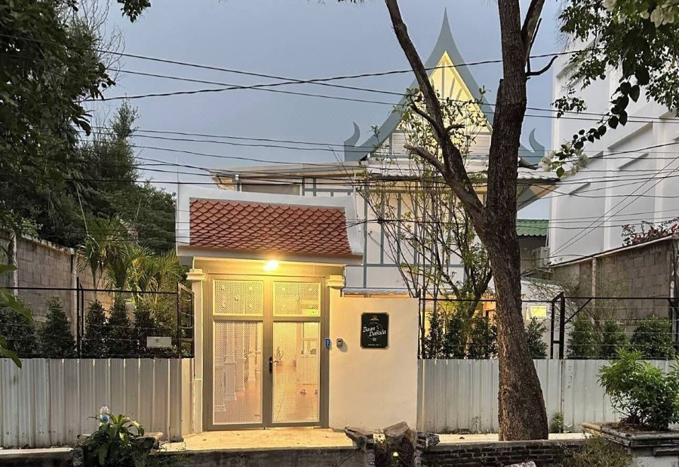 반 데브티다 호텔 썸네일