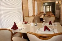 City Hotel - 2-Star