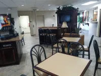 HomeTown Hotel