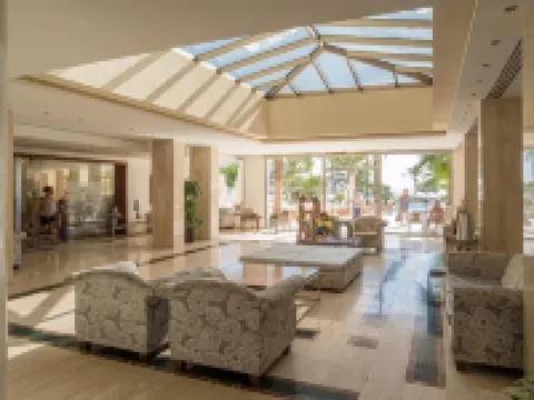 Aparthotel Playa Dorada