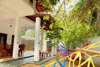 Midigama Holiday Inn