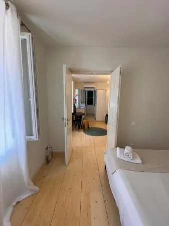 The Centric Apt by Loc Hospitality Отели рядом с достопримечательностью «Нео Фрурио»