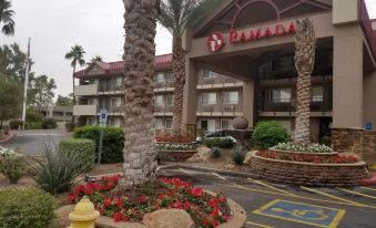 Infinity Inn & Suites