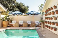 Hotel Ynez - Parking