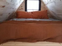 Glacier Nat'l Park A-frame w/ hot tub- ElkCalf Mountain A-Frame, GNP basecamp! 코람 호텔