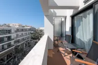 Essence Suites