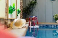 Sweet Escape by Ghosal Luxury Lodging - Private Pools