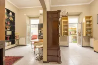 De Angelis Central House by Wonderful Italy