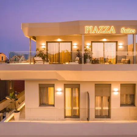 Piazza Suites