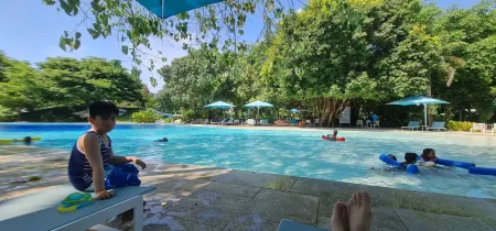 Tambuli Tower C Unit 5D