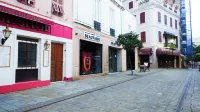 Main Street Suites-Hosted by Sweetstay Hotels in Gibraltar