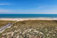 Kid Friendly Condo with Stunning View of the Atlantic
