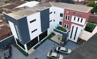 Opt Wood Hotels