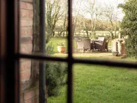 The Threshing Barn-Stunning 5 BD Retreat Hotels in Wychavon District