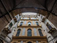 比科卡宮客房 卡塔尼亞省酒店