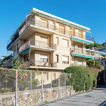 Joivy Cosy Flat with Terrace Near Rapallo Castle
