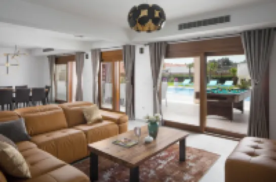 มาลิบู อีคลิปส์