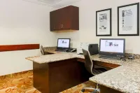 Hampton Inn & Suites Poughkeepsie - Business