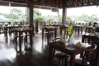 Grace Garden Hotel - Desayuno