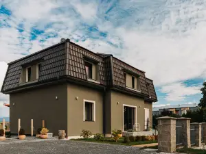 Villa Bricola - Boutique Apartments