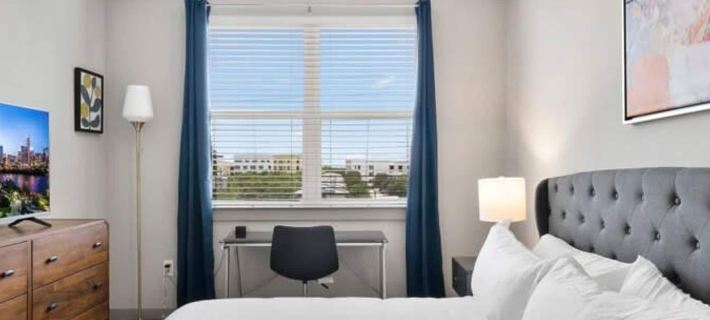 Modern 1Br King Suite Close to Downtown w Fast Wifi Ξενοδοχεία στην πόλη Montopolis