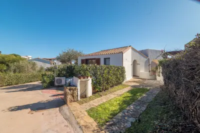Celeste House with Pool - Happy Rentals