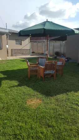 Patzerella's Cozy Nest Отели в г. Крюгерсдорп