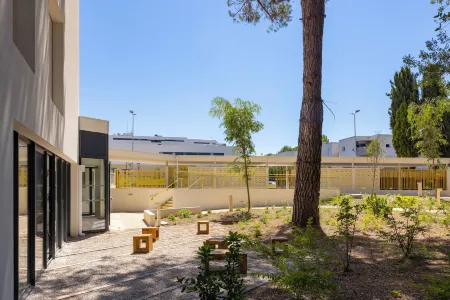 Apparteo Montpellier Отели в г. Жувиньяк