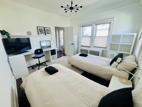 X1f307;Downtown HouseX1f3e1; / 3Min Walk to Trainstation & Facilities / Clean-Spacious-Quiet Hotel a Harrison