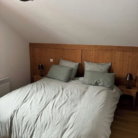 Charming Duplex 4-8 people, Vars-les-Claux, le hameau des Rennes.