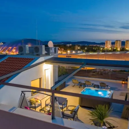 Luxury Majpruz Suites I