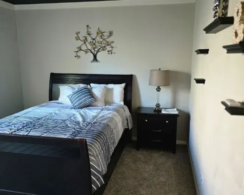 Spacious 4-bedroom house with Pool, WiFi and AC in brilliant Buckeye فنادق في بوكيي