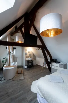 La Tour Aux Grains Chambres Autonomes Hotels in Romorantin-Lanthenay
