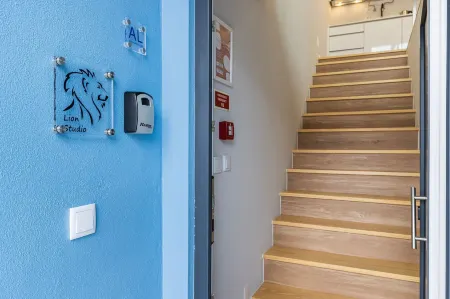 Noah's Ark by LovelyStay Отели рядом с достопримечательностью «Кашкайш»