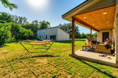 The Gateway - 6Bed W Two Houses GameRoom & Pool Hotel in zona The Quarry Splash Pad