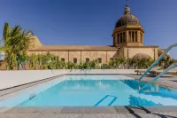 Dome Hotel - Uima-altaat