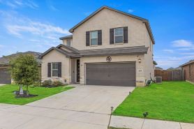 Charming 4-bedroom spacious house near I-35 in lovely Selma/Schertz San Antonio