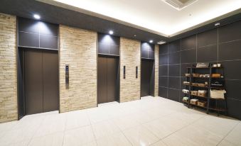 3. KOKO 호텔 ..