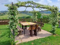 Apartment 1st floor in farmhouse with Pool Hotel a Certaldo