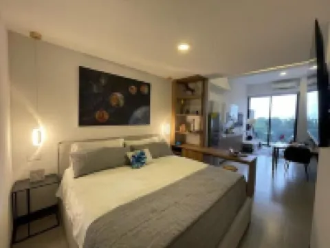 Unique Views deluxe apartment!