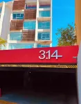 Plaza 3.14 Walking distance to the Beach and Restaurants!! Spacious  2BR Condo!!