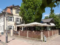 New! Comfortable apartment with lake view