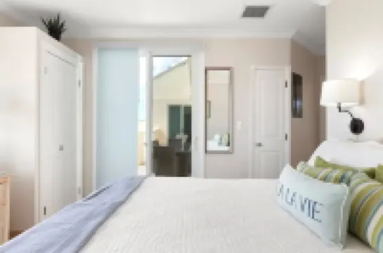 3 bedroom beachfront penthouse with stunning views! Hotels in Wheeland Settlement