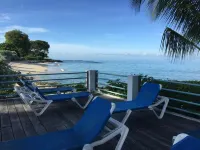 Ground Floor Apt with garden only 3 mins walk to Beach and Beach Club