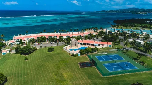 Deluxe Studio w/ Spectacular Carribean Sea View