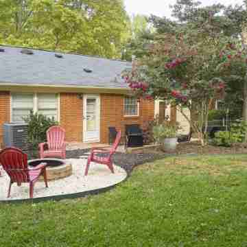 Comfy and Spacious Hamilton Hills Home with Game Room Hotel Exterior